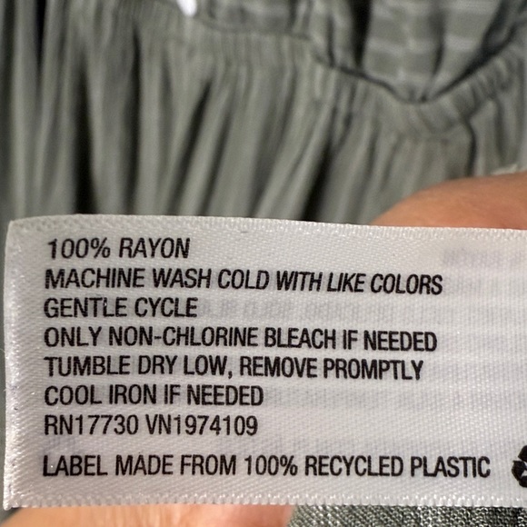 Universal Thread Olive Striped Maxi Dress - Picture 5 of 5